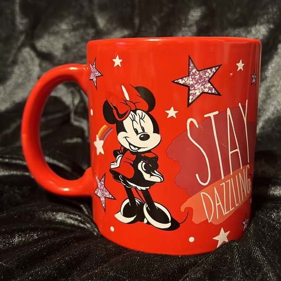 Minnie Mouse Red Mug - Picture 2 of 5